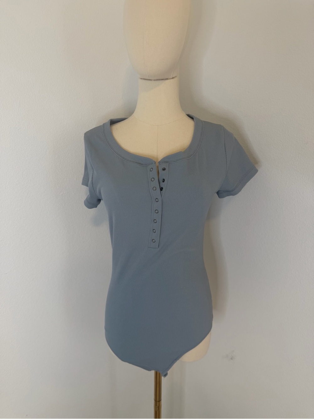 Abercrombie & Fitch Dusty Blue Ribbed Henley Bodysuit Super Soft A&F Size Medium